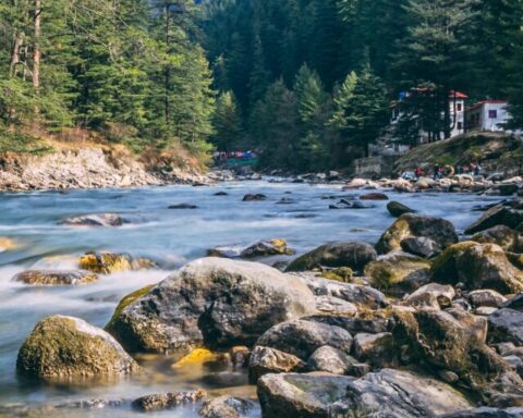 cropped-Places-to-Visit-in-Kasol.jpg