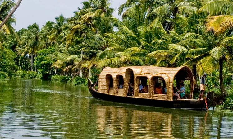 places_to_visit_in_kerala