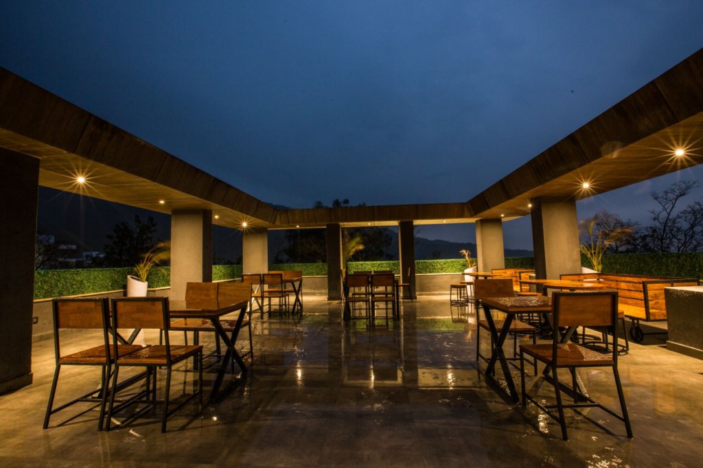 Sky_House_LR_TravellersofIndia