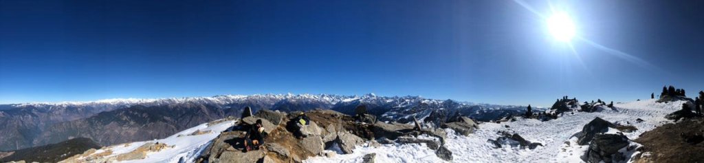 Pinnacle View_at_Kedarkantha_trek_peak_TravellersofIndia_2