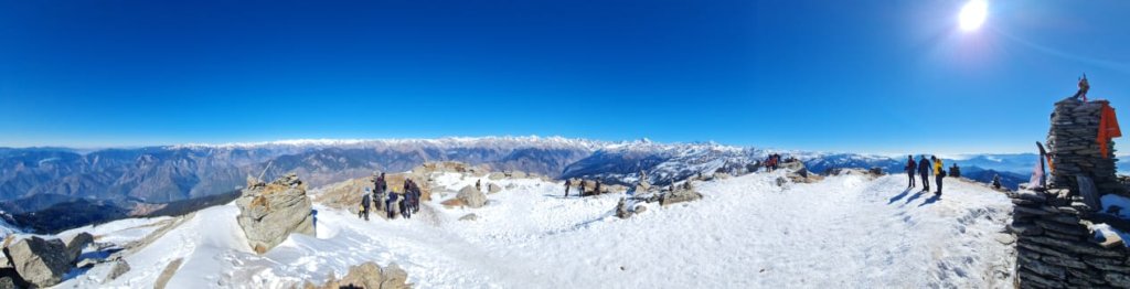 Pinnacle View_at_Kedarkantha_trek_peak_TravellersofIndia_3