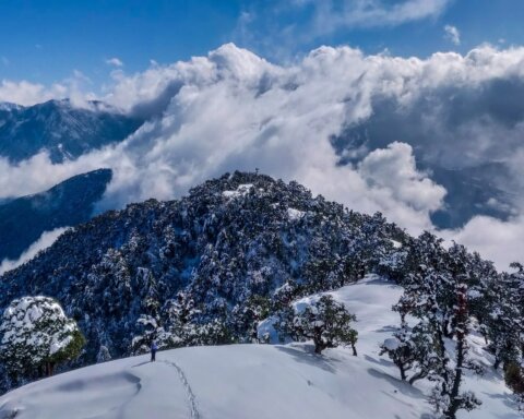 Brahmatal_Trek__The_Ultimate_Trek_Guide_in_the_Himalayas_1