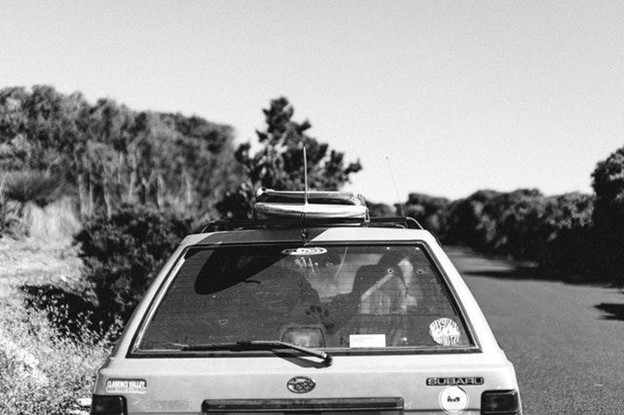 roof_rack_on_their_car2_TravellersofIndia