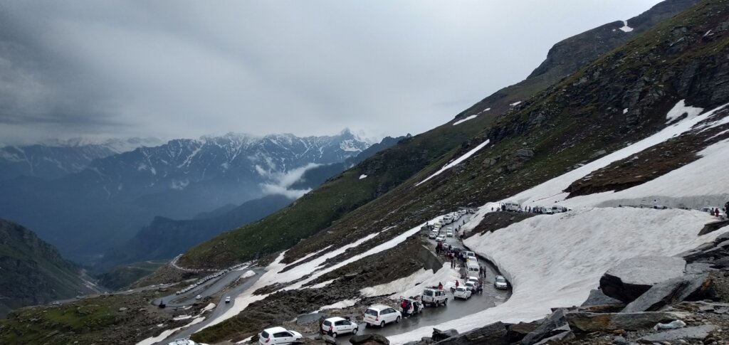 Rohtang_Pass_in_Himachal_Pradesh_India_TravellersofIndia