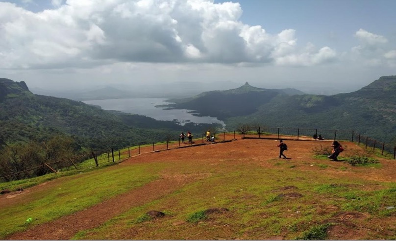 Louisa_point_in_Matheran_Travellersofindia