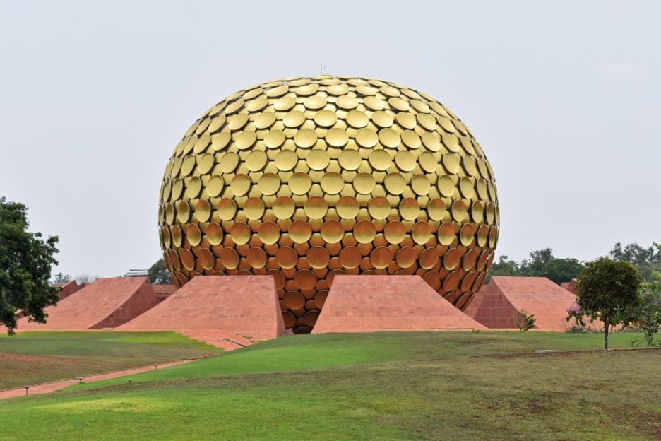 Matrimandir_Travellersofindia