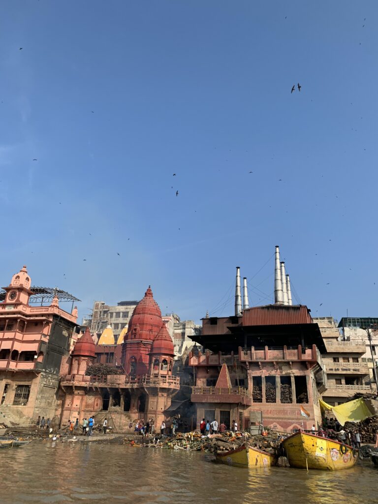 A_popular_pilgrimage_route_of_Varanasi_is_Nagara_Pradakshina_travellersofindia.com