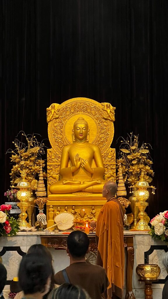 Gautama_Buddha_travellersofindia.com
