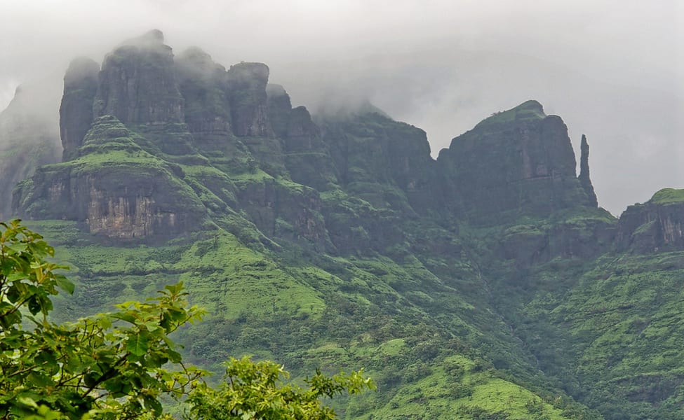 mahuli trek village