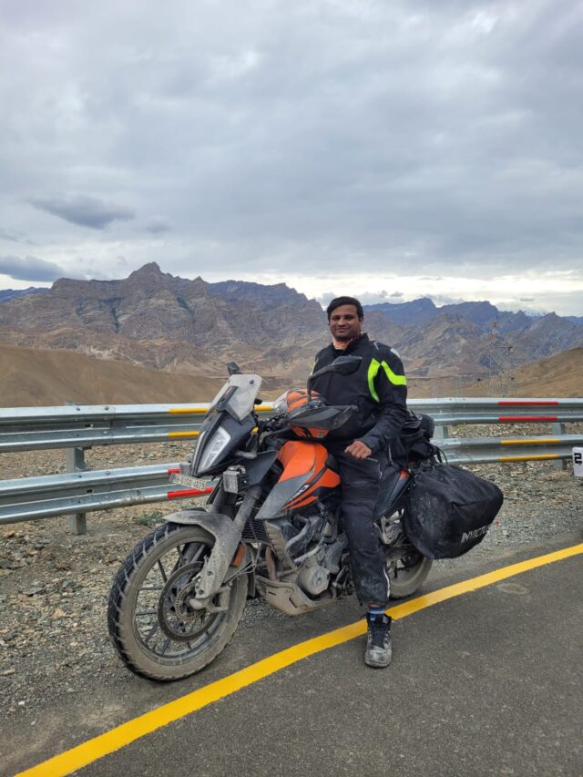 Capturing Dreams: A Glimpse into Anil Sumra’s Thrilling Ladakh Adventure on His Garuda KTM 390