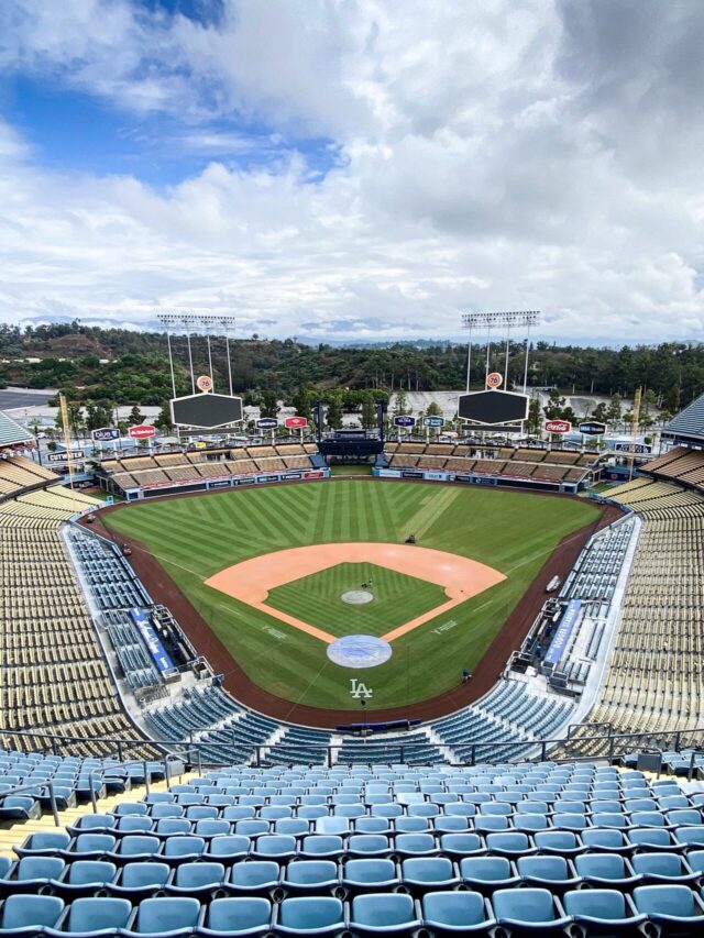 Dodger-Stadium-before-travellersofindia