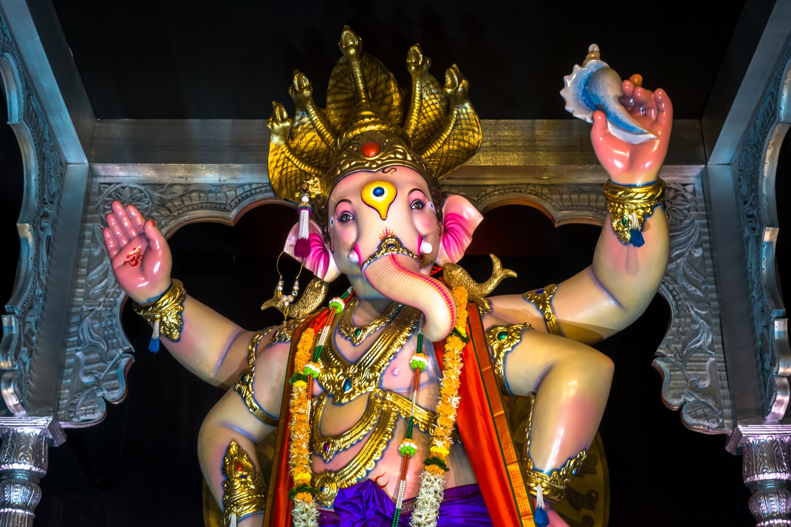 top-10-famous-ganpati-pandals-across-india-to-visit-this-ganesh-chaturthi-travellersofindia