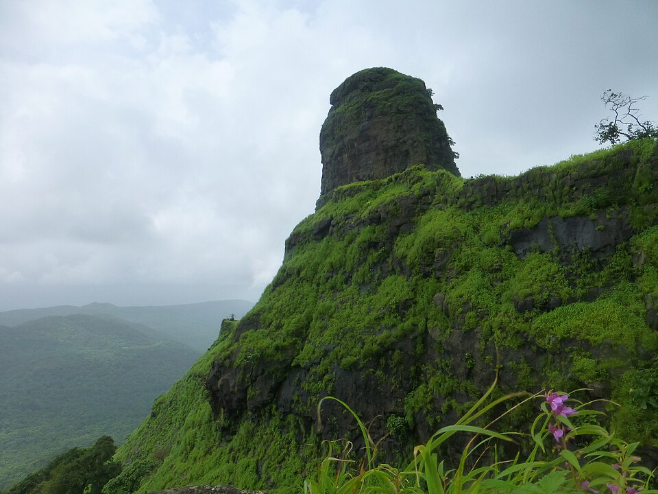 Karnala-Fort-travellersofindia