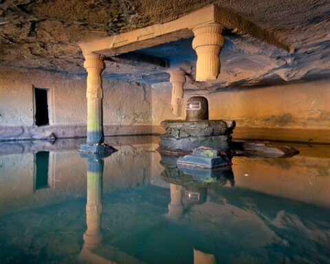 Kedareshwar-Harishchandragad-Fort-travellersofindia