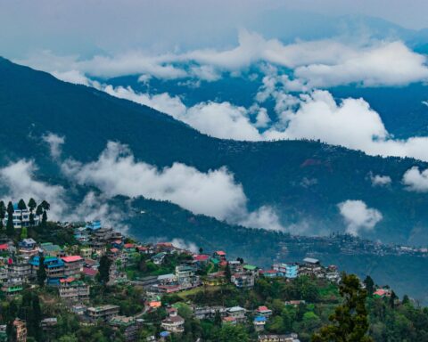Darjeeling-in-November-travellersofindia