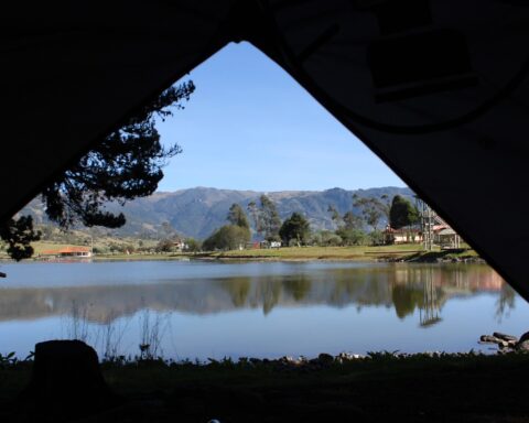 pawna-lake-a-camping2-travellersofindia